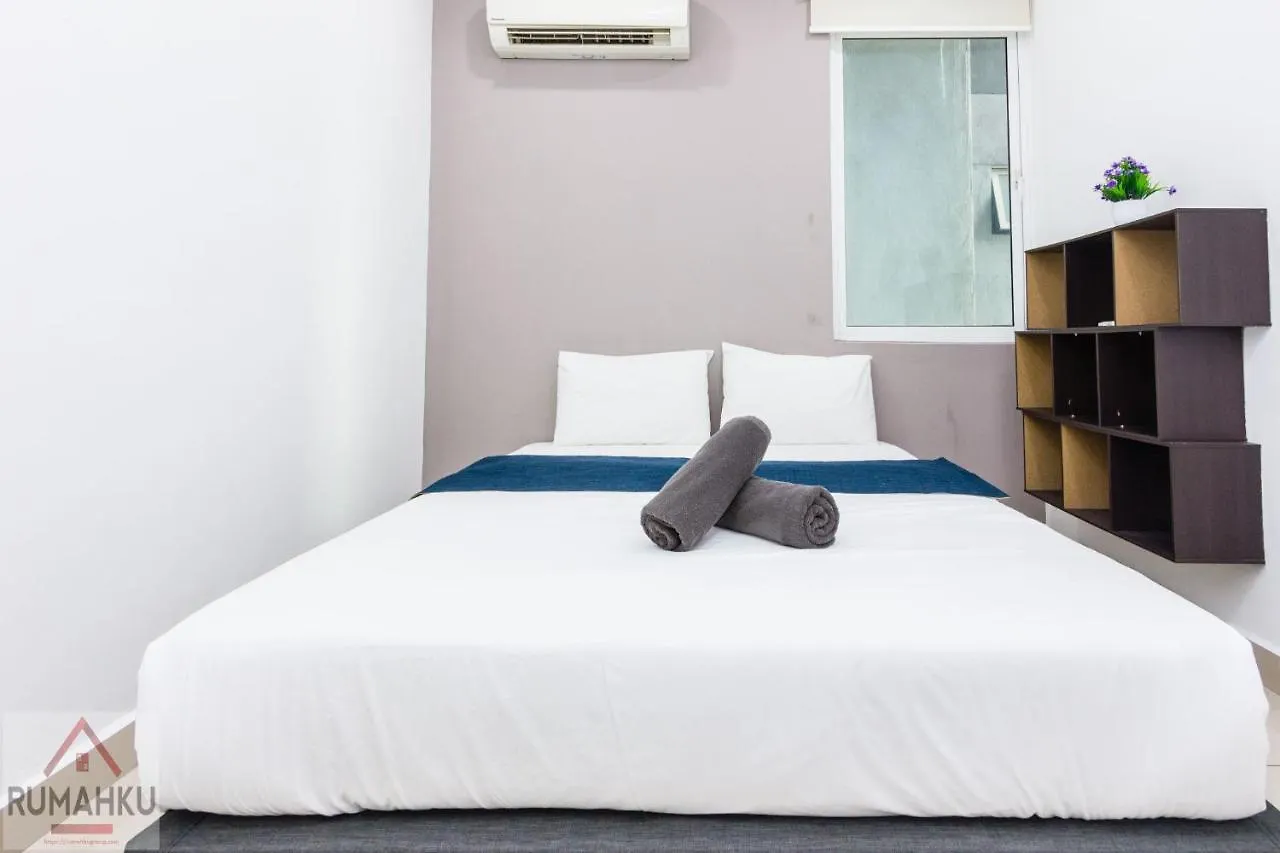 Apartamento Rumahku Lrt At Ara Damansara, Petaling Jaya, Near Subang Airport & Malls